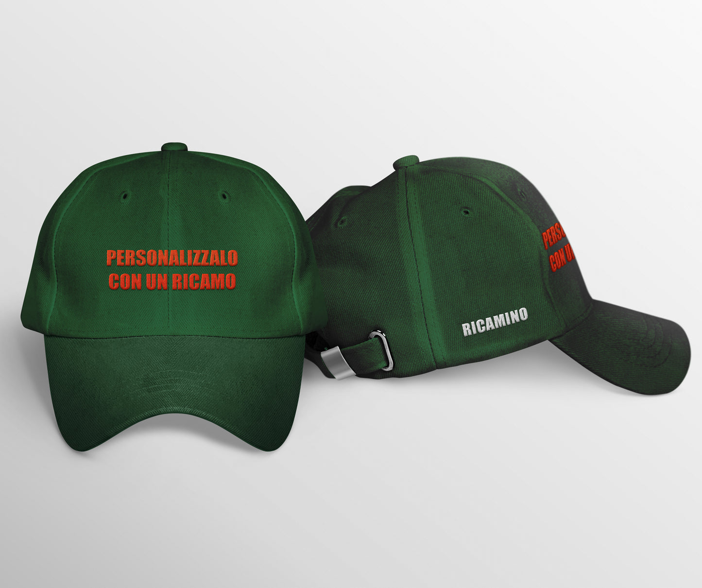 Cappellino con ricamato personalizzato