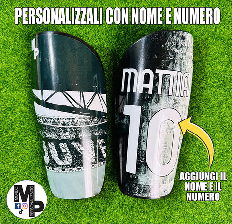 Parastinchi bianconeri personalizzati con nome e numero